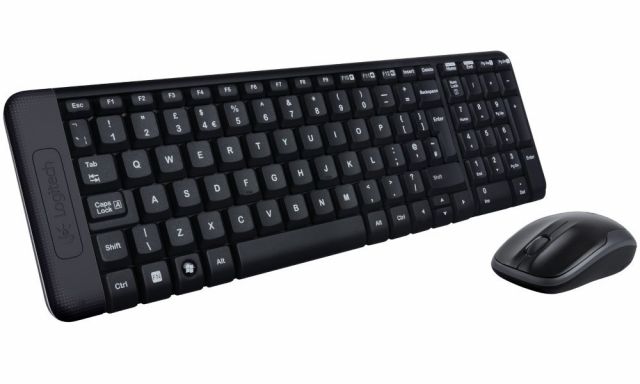 Logitech set MK220/ Bezdrátová klávesnice + myš/ 2.4GHz/ USB přijímač/ CZ/ černý